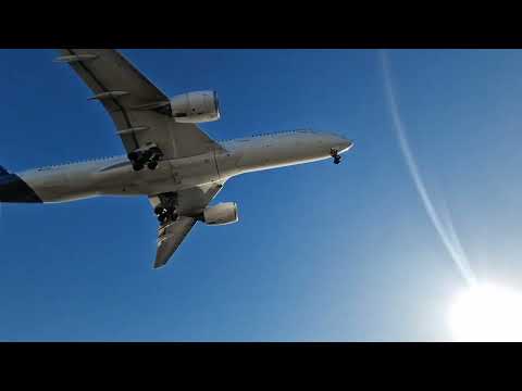 Airbus A350 RNP Approach RWY 27 San Diego @heikoherling