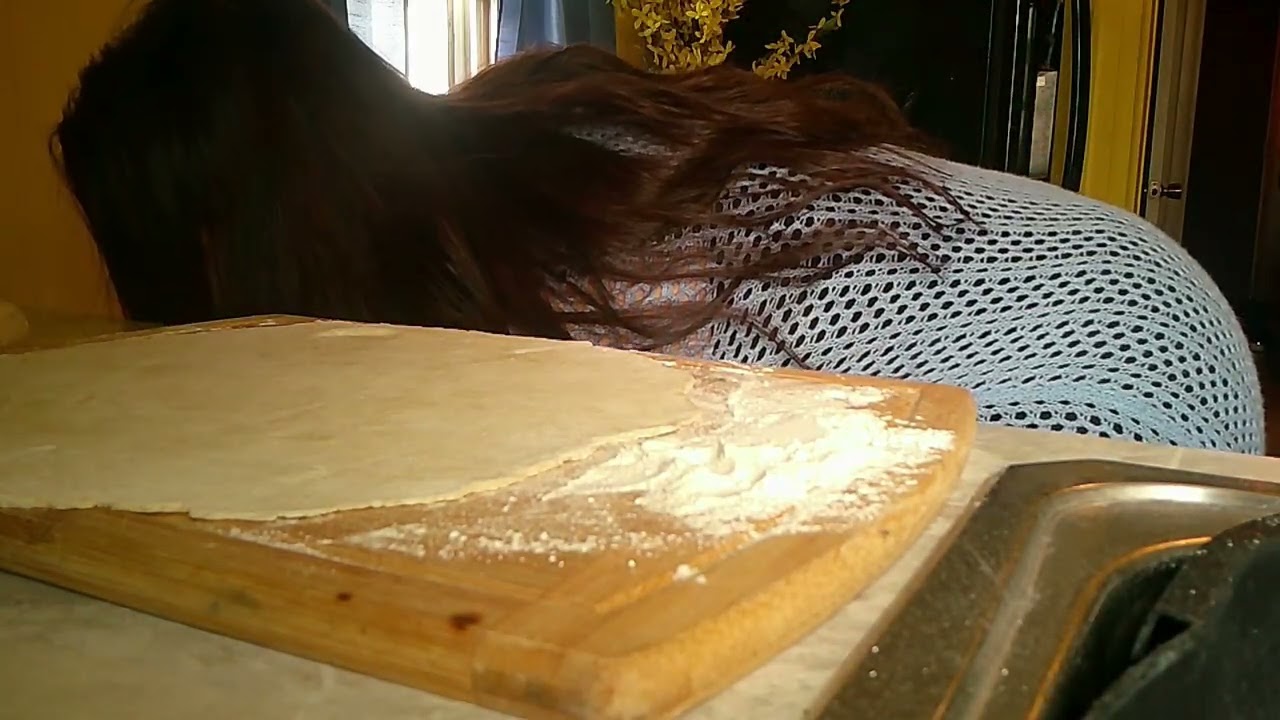 Tradwife ASMR Scratch Pumpkin Pie