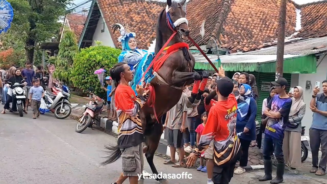 ARAK ARAKAN KUDA JINGKRAK DESA PANGENREJO