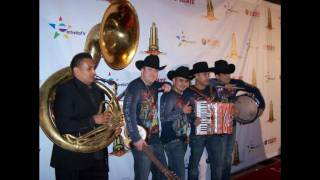 Me Gusta,Me Gusta,Los Buitres Con Banda.wmv