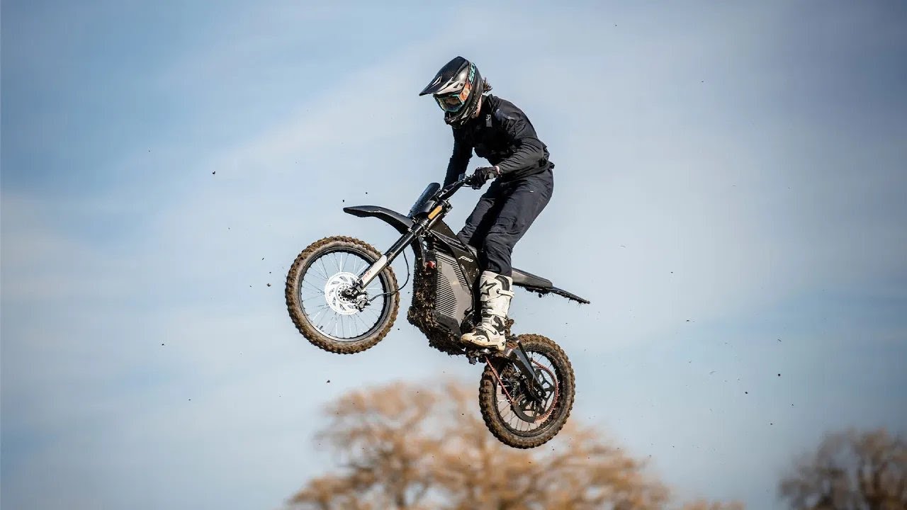 EMMO CAOFEN F80 (DS-48) - MOTO KAVE