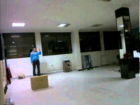 Commande d'un AR.Drone 2.0 par un dispositif Kinect capteur