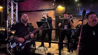 MALO “Ritmo Tropical” 5th Quarter Sports Bar, The Band August opening, Visalia, CA 11-11-23