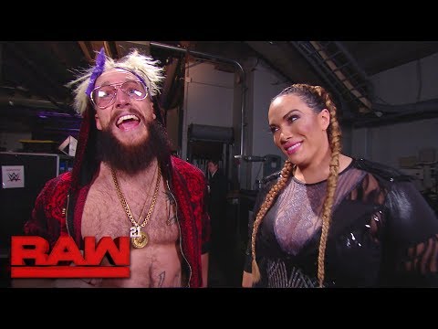 Nia Jax slides into Enzo Amore's DMs: Raw, Dec. 18, 2017