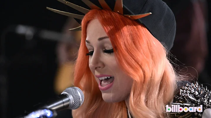 Bonnie McKee "Teenage Dream/Dynamite/C...  Gurls" ...