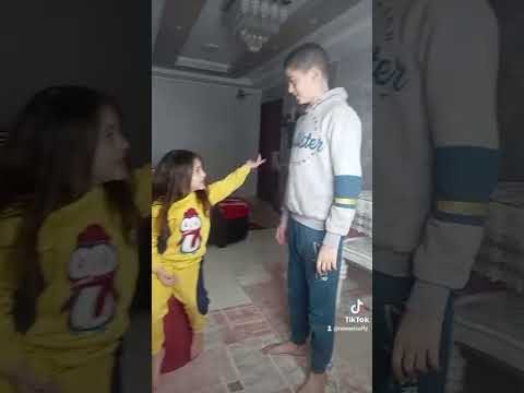 ام عمر مالك انت يارجل انت في ايه متنظبط كده