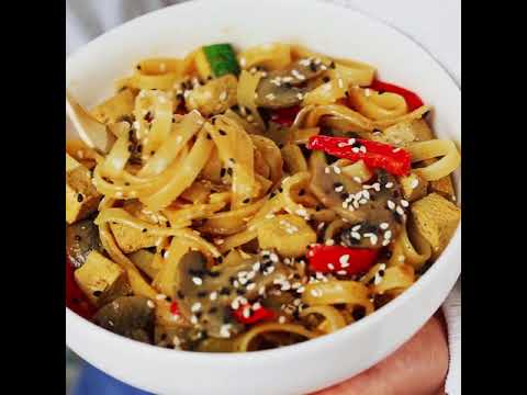 Meating Halfway | Noodles with Tofu Recipe