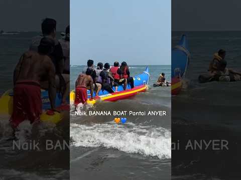 Naik Banana Boat-Pantai