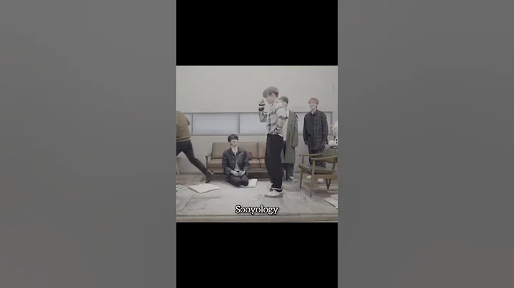 lmao dino😭 #kpop #seventeen #shorts #tiktok