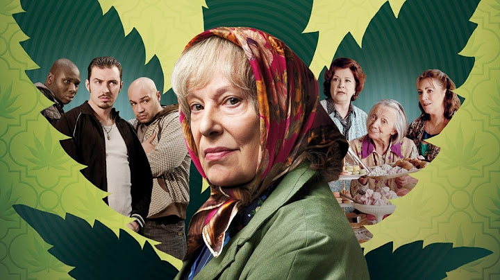 【Full Video】Elderly woman accidentally picks up drugs and becomes a drug dealer.#movie