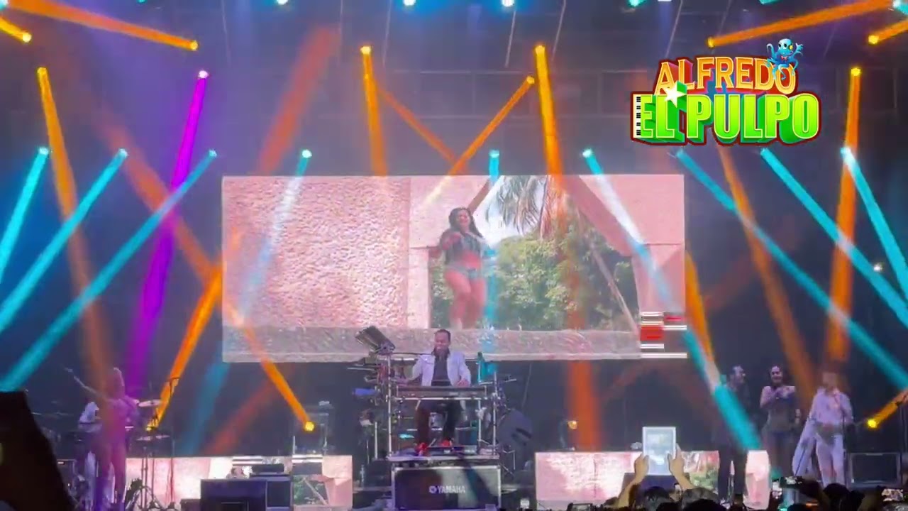 CUMBIA REGUETÓN EN VIVO EL PULPO ALFREDO Y SUS TECLADOS cumbia 