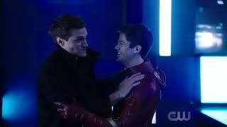 The Flash 4x23/Team Flash finally defeats Devoe/Ralph is back/Cecile says her water broke