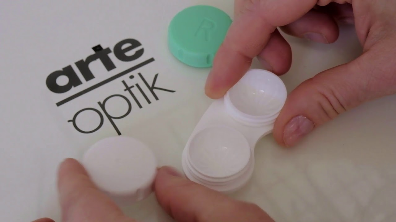 Chcete vědět jak probíhá aplikace kontaktních čoček v ARTE OPTIK? Podívejte se na video.