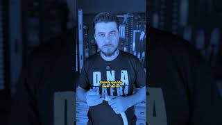 Pode passar cabo de rede (dados) no mesmo eletroduto da elétrica?