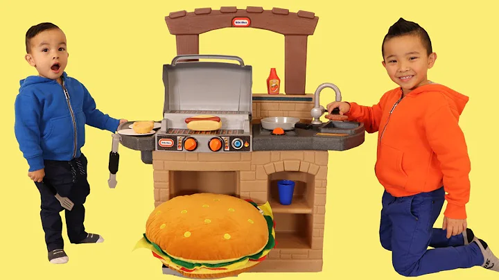 Kids Pretend Play Cooking A Giant Burger BBQ Plays...
