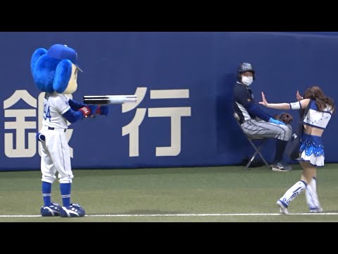 チアドラにバズーカの銃口を向けるドアラ（笑） (2023/04/23)