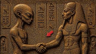 Buried MESSAGES FOUND in Ancient Tombs — Historians Can’t Explain