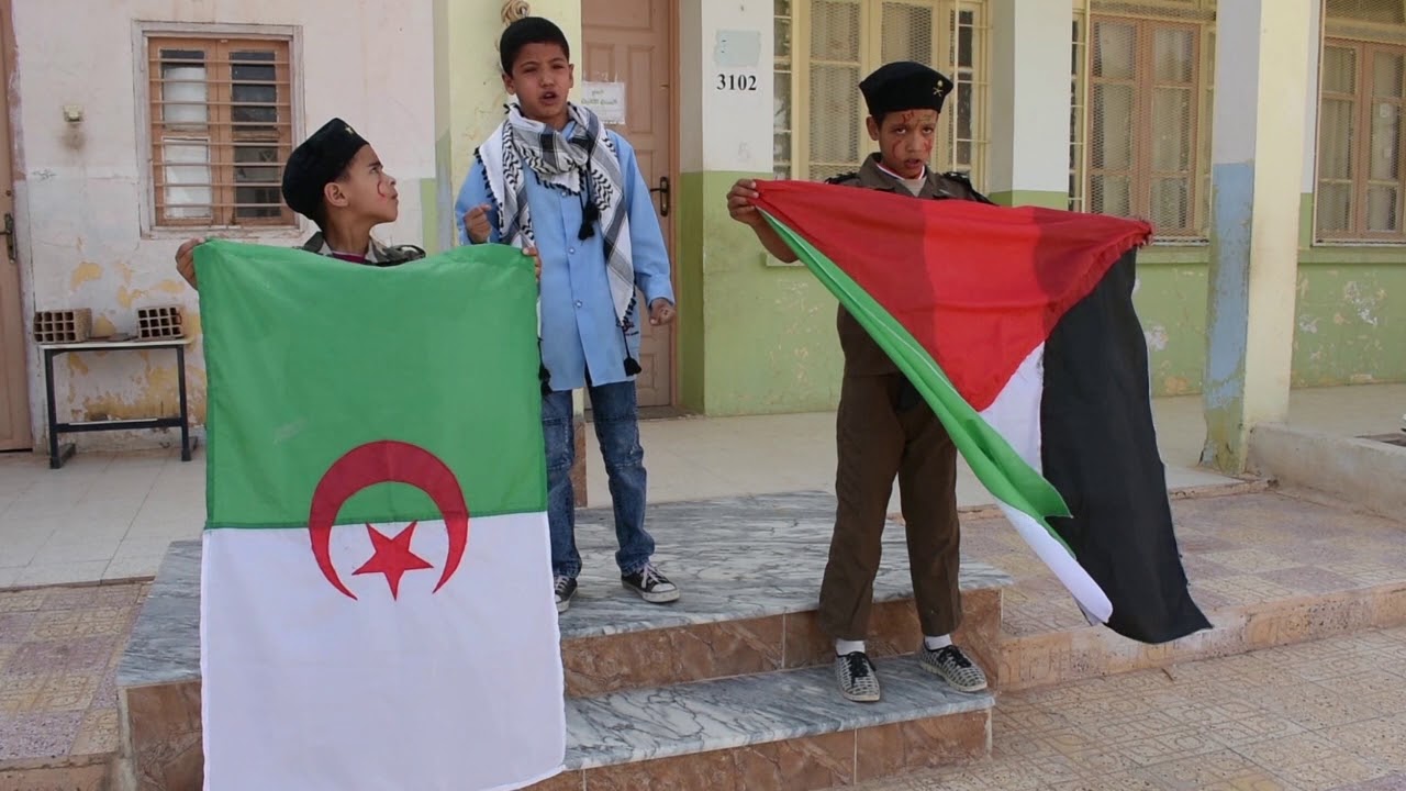 جرس الفسحة في مدرسة الشهيد بلمختار سليمان حي الثنية