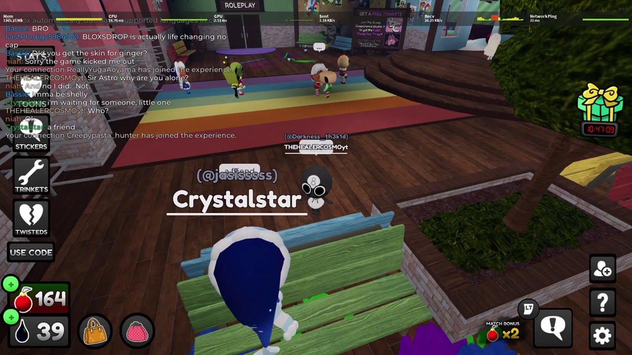 Playing as Ginger to try and get the Golden skin