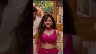 Shirley Setia Hot Dance
