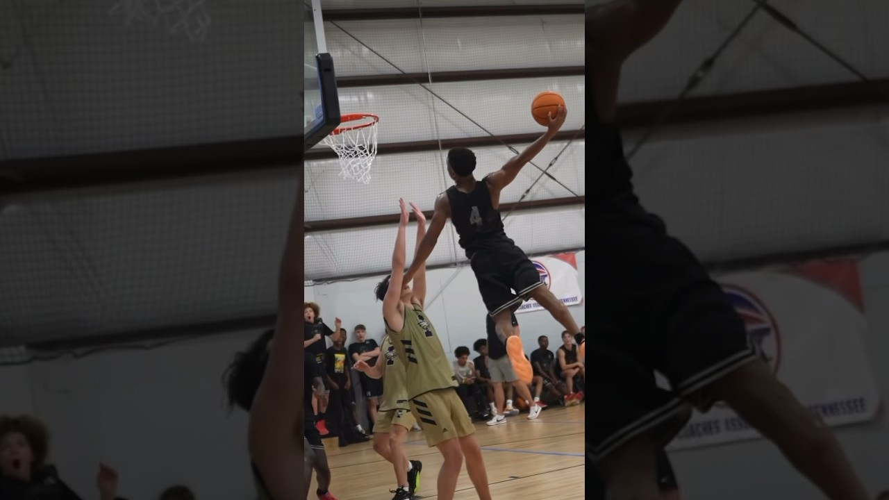 BEST DUNK IVE EVER SEEN😱 - Jacob Walker 