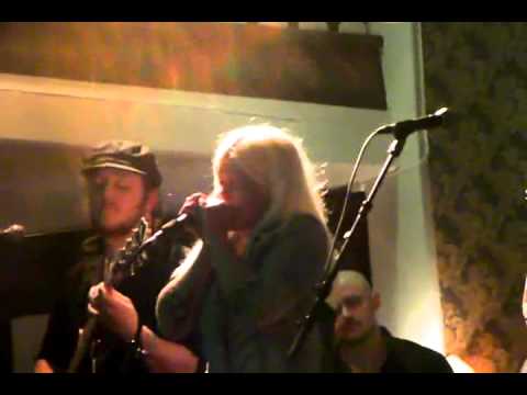 Lisa lystam family band 2015 11 04 ronneby café & matsal, ronneby ...