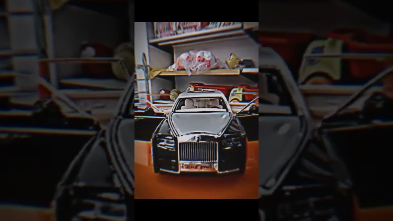 ROLLES-ROYce Black Model Car 