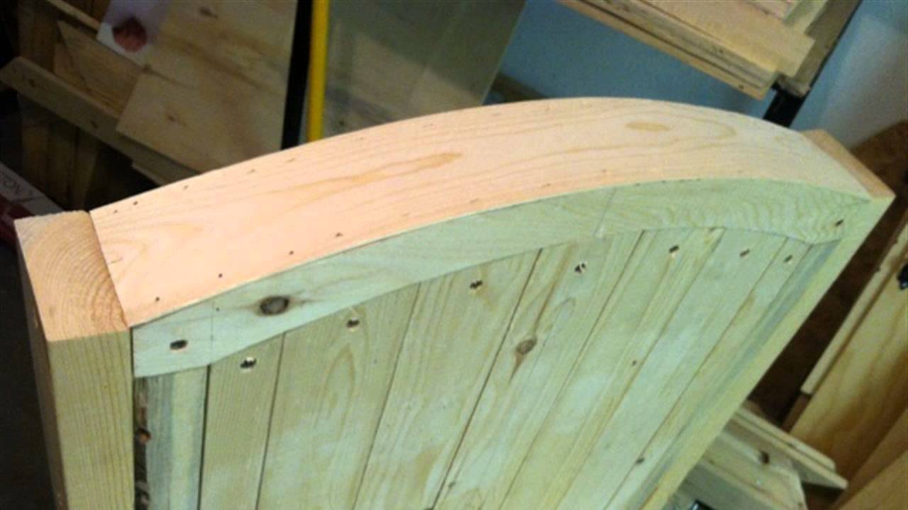 HOW TO : build tuck-under 80x80 chairs - YouTube