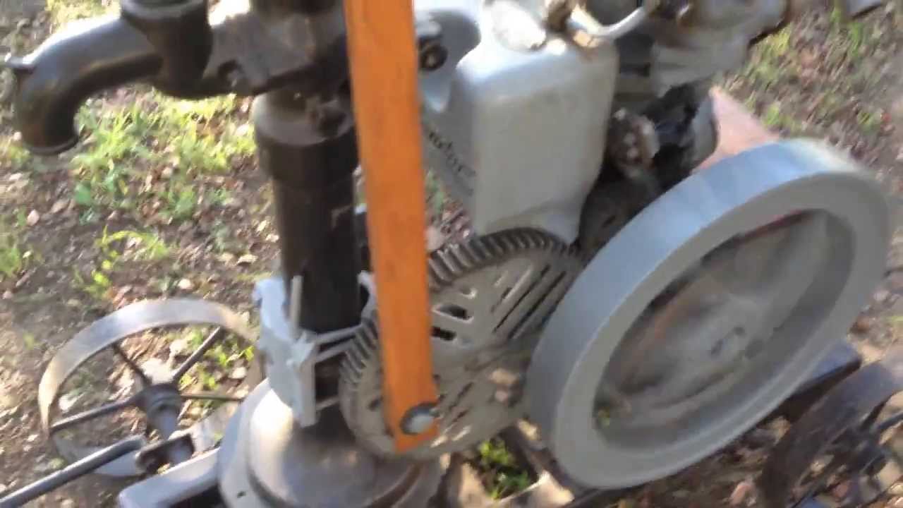 Vintage Monitor 1 1/4 HP Stationary Hit and Miss Gasoline Engine YouTube