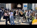 "Une surveillante TUÉE par un collégien : la France sous le choc | Macron réagit fermement"