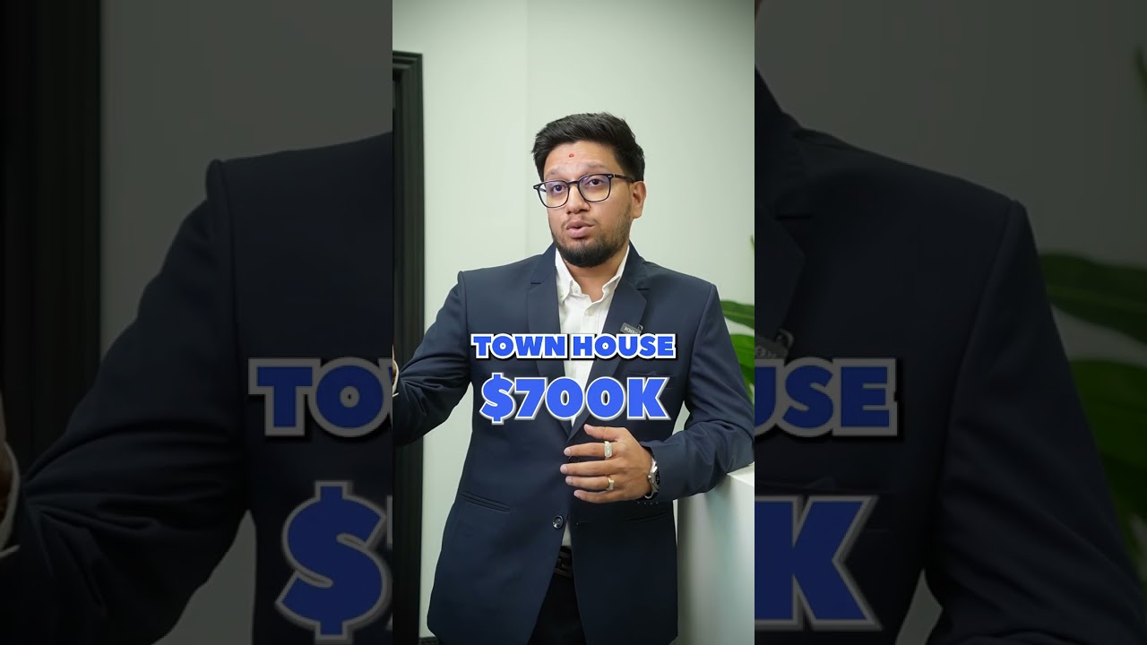 🏡 600k Condo vs. 700k Townhouse?