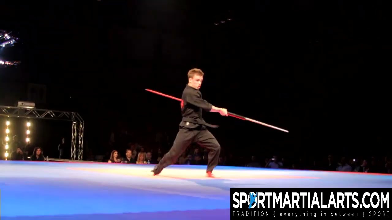Reid Presley Double Bo Demonstration at the 2013 Quebec Open Finals
