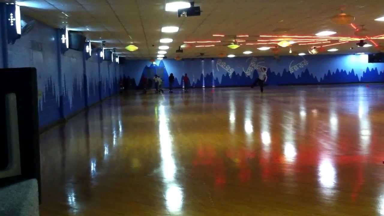 Roller Dome South/Quad Skate racing/Mark and Devin (Cousins) win! YouTube