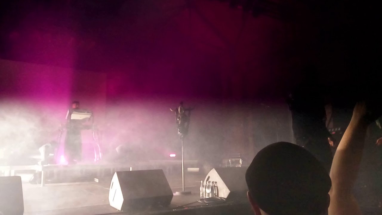 Watch Hocico - Bite me! (31.8.2018, live in Dresden, Reithalle Strasse E) on YouTube Watch Hocico - Bite me! (31.8.2018, live in Dresden, Reithalle Strasse E) on YouTube