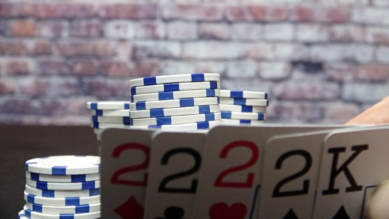 Dealer's Choice Poker/ How To Play PASS THE TRASH YouTube