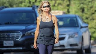 Ageless Beauty Goldie Hawn Soaks Up The Sun During Afternoon Jog