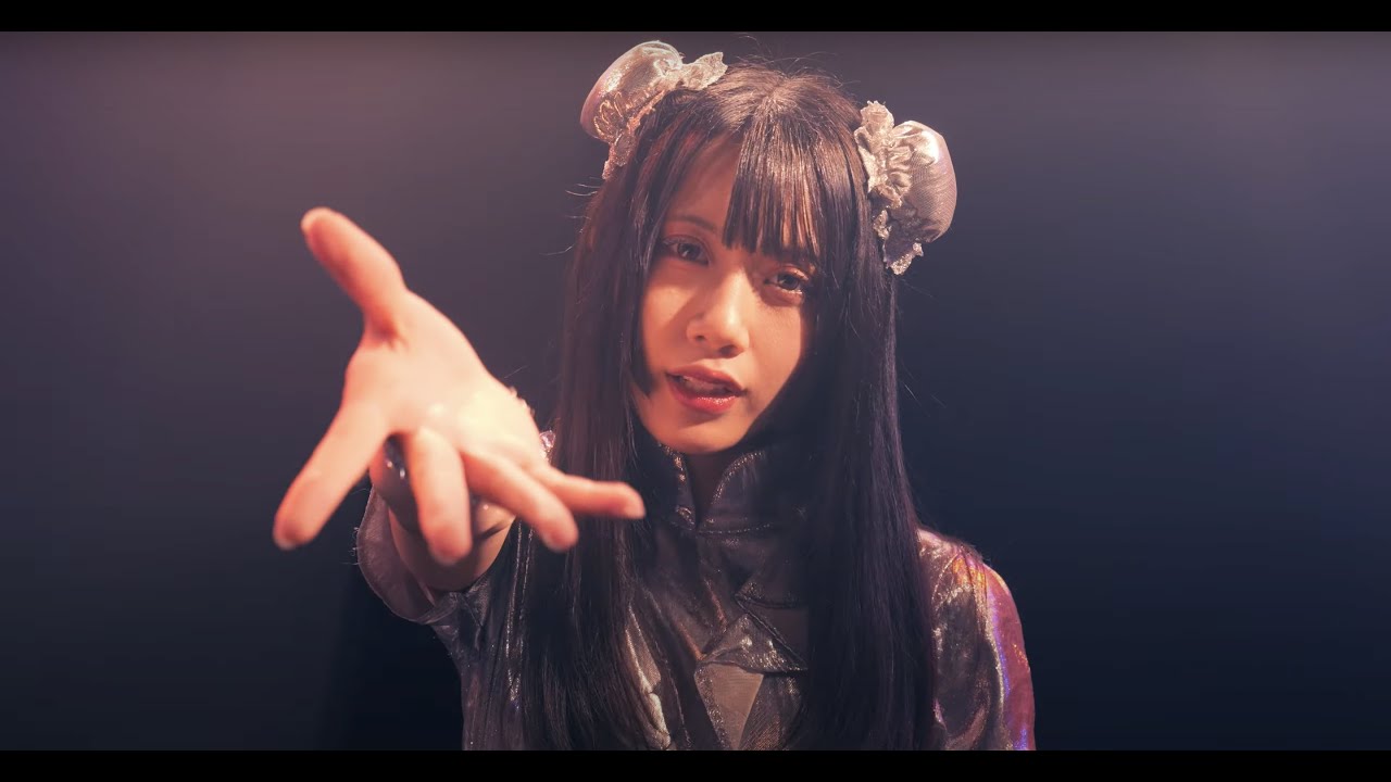 ADELHEID／XOXO EXTREME