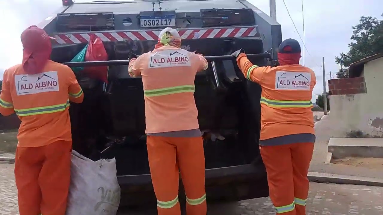 Coletores de Lixo Do Município de Paraú RN