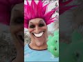 coringa caiu na lagoa