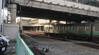 7000系7003Fさくらヘドマーク付き熊谷駅留置線から発車するシーン