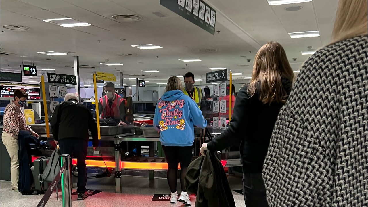 Are security wait times really that crazy at Dublin Airport? +Lots of