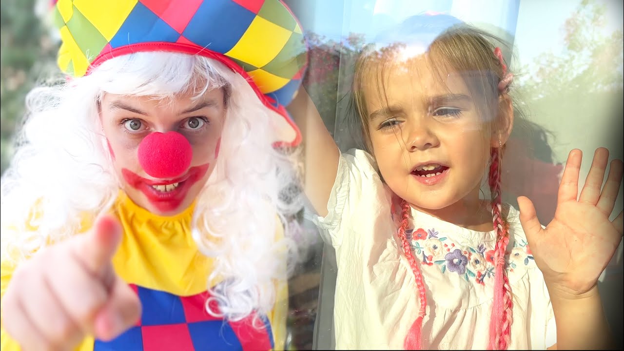 🤡 CLOVNUL NEBUN se MUTĂ în 🏠CASA la MARA ȘTEFANIA