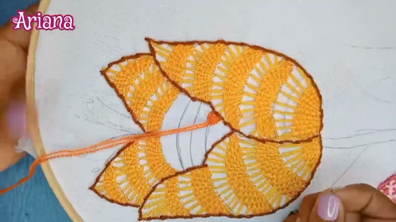 BORDADO FANTASIA PARA  TULIPANES GRANDES/bordados a mano