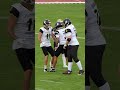 Desmond Prusia to vzal na sebe, probil se obranou a připisuje první touchdown semifinálového utkání!