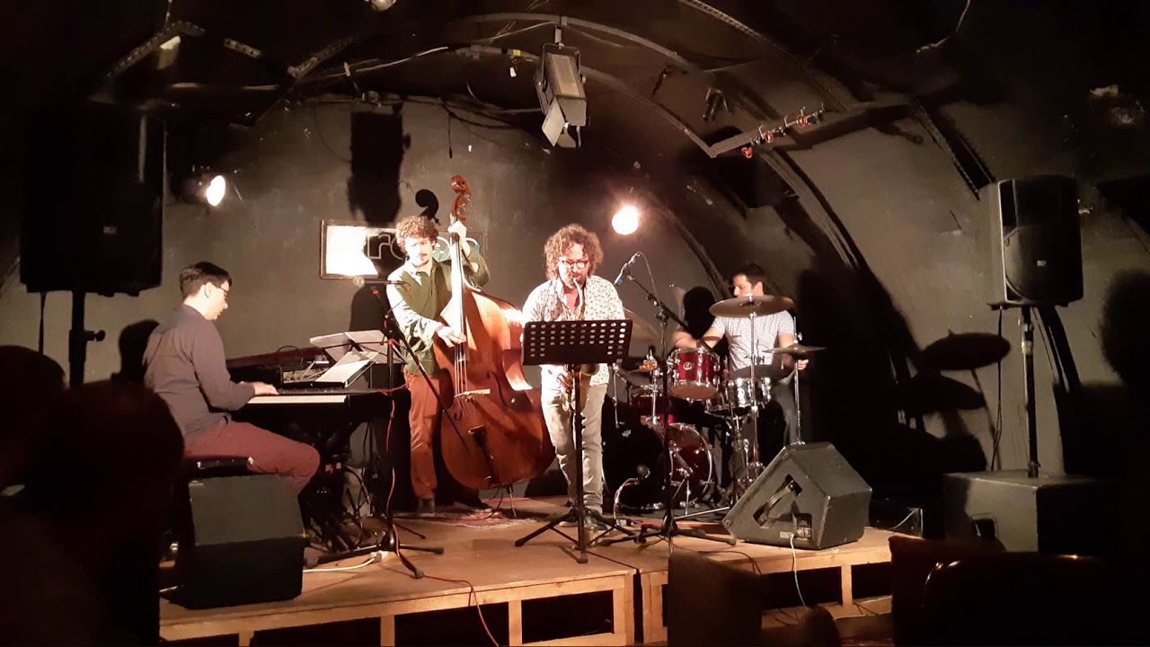 Adi Stoenescu Group - Vapors (live@Green Hours)