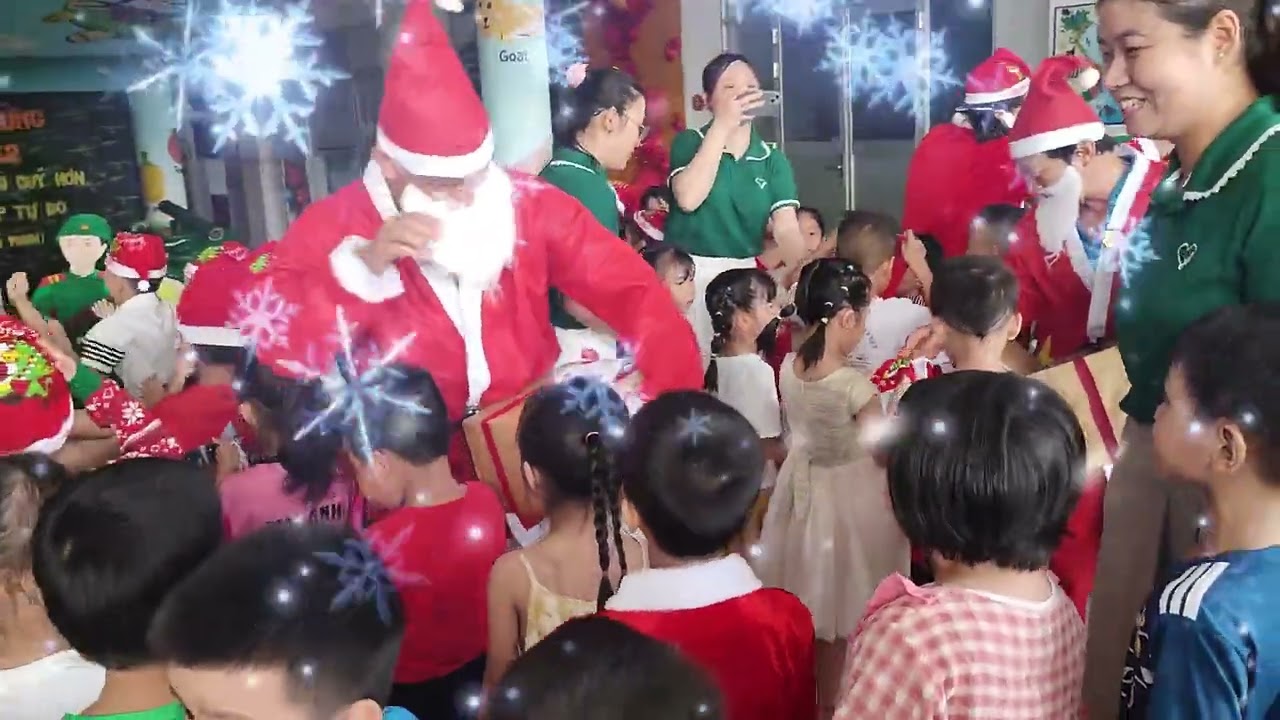 Vui cùng không khí Noel tại Trường Mầm non Tân Bình