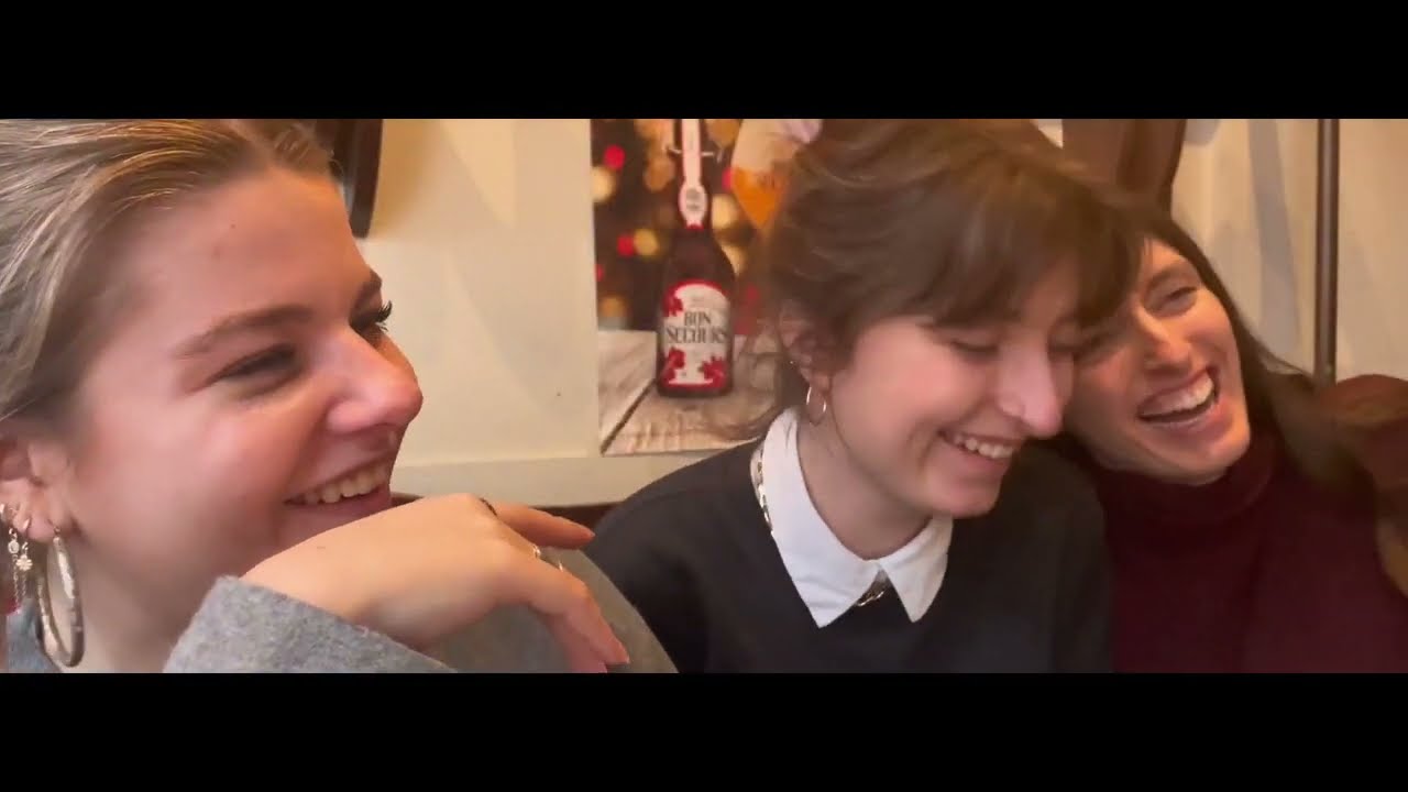 Tina Rose - Mini Moi (Clip Officiel)