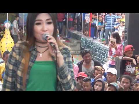 Nella Kharisma Separuh Nyowo