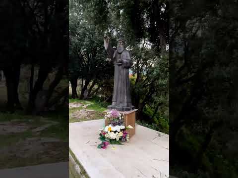 يا شربل القديس تشفع فينا