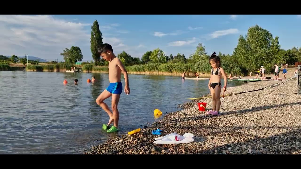 đi bơi ở hồ matyla most2022